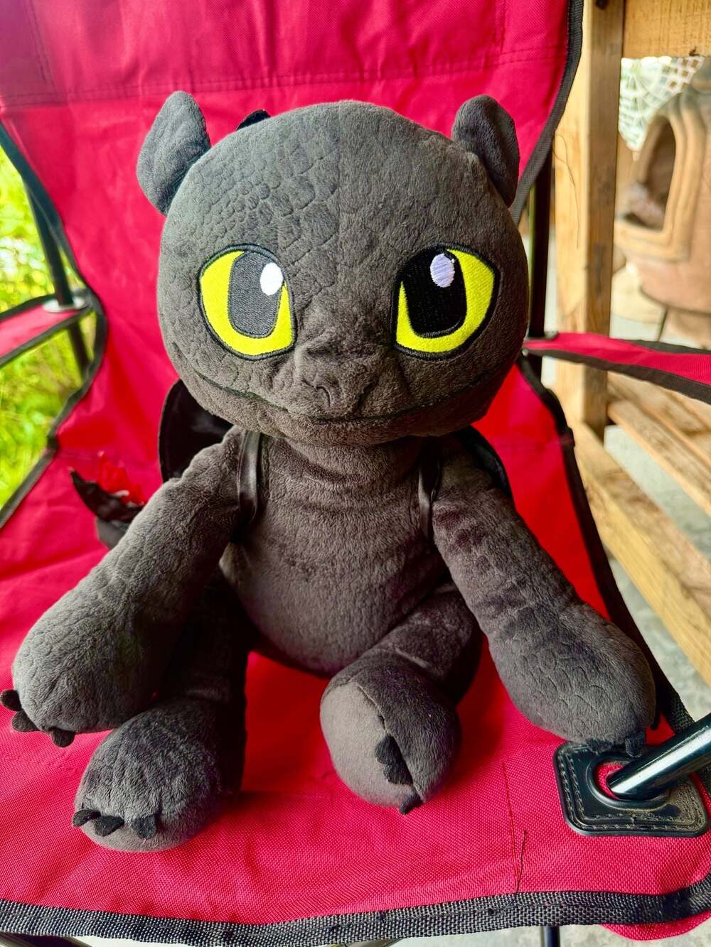 DreamWorks Dragons Toothless Night Fury 12-inch Plush Toy